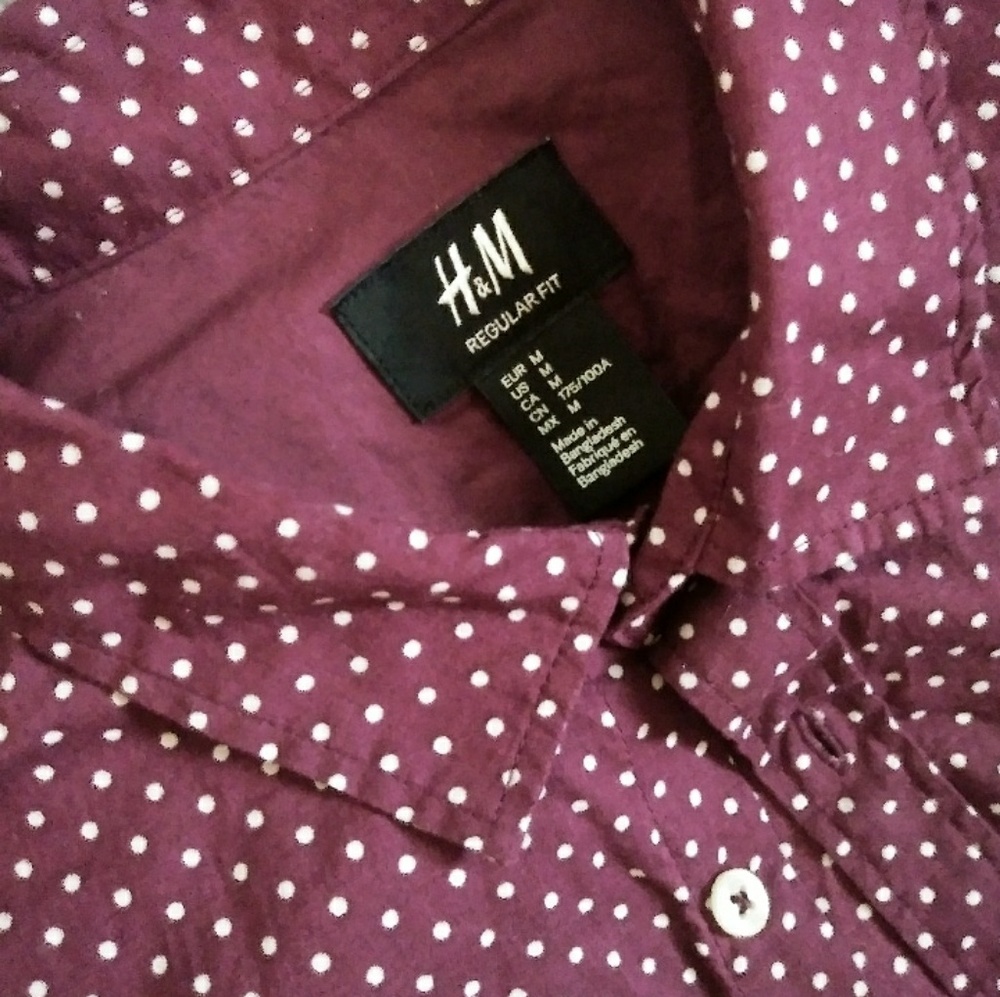 H&M Polka Dot Burgundy Short Sleeve Button Down M